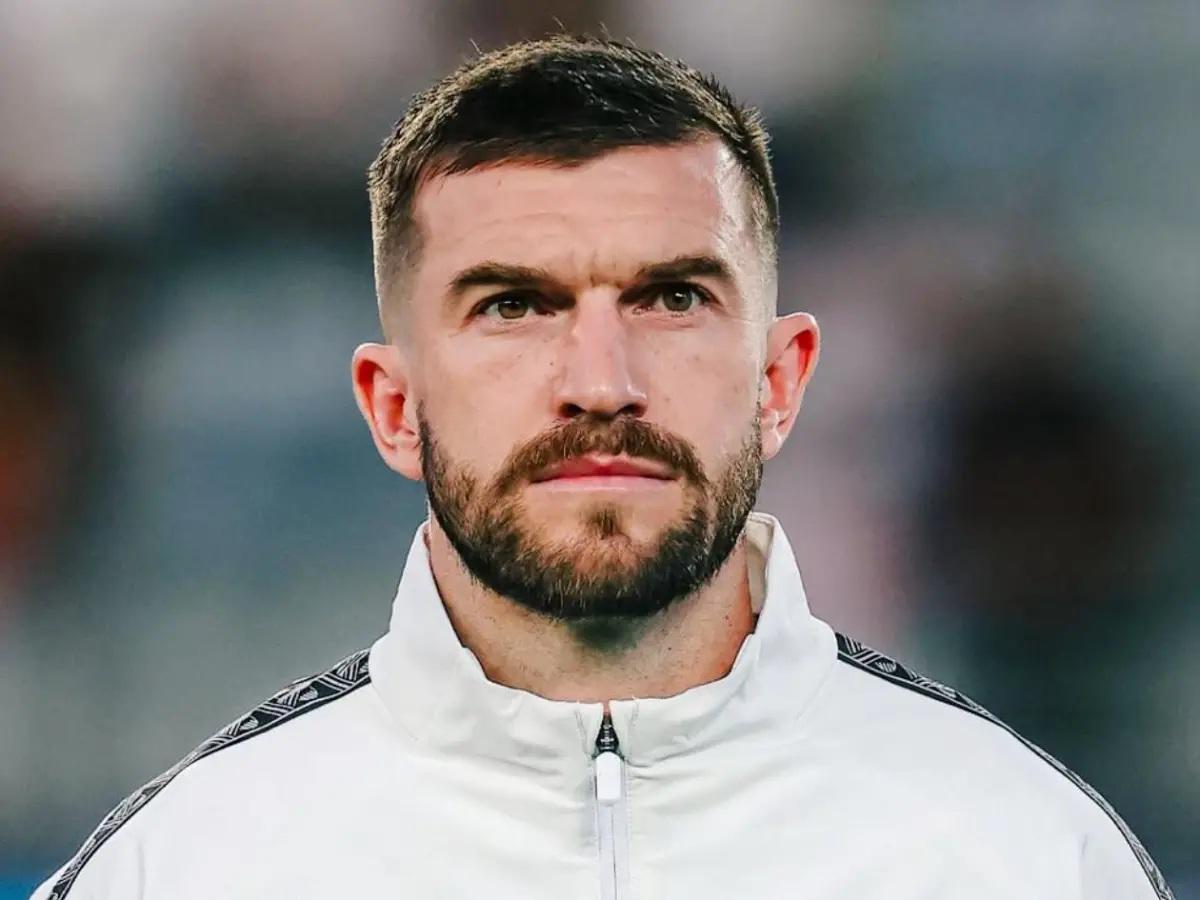 Filtran el sueldo que ganará Tim Payne en el Olimpia de Paraguay y así es su contrato