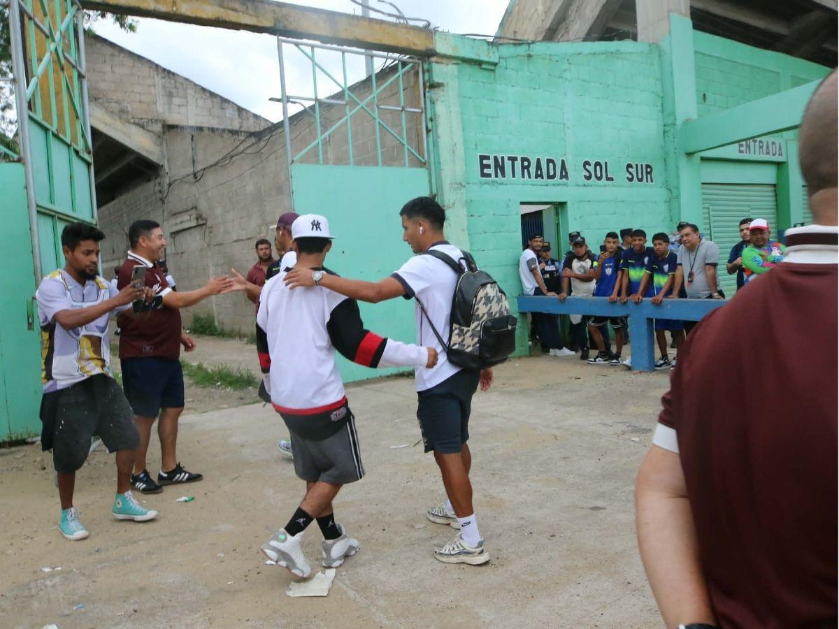 Lo que pasó con José Mario Pinto, Bengtson se encaró con aficionados de Olancho, bronca de Espinel y la roja de cárcel