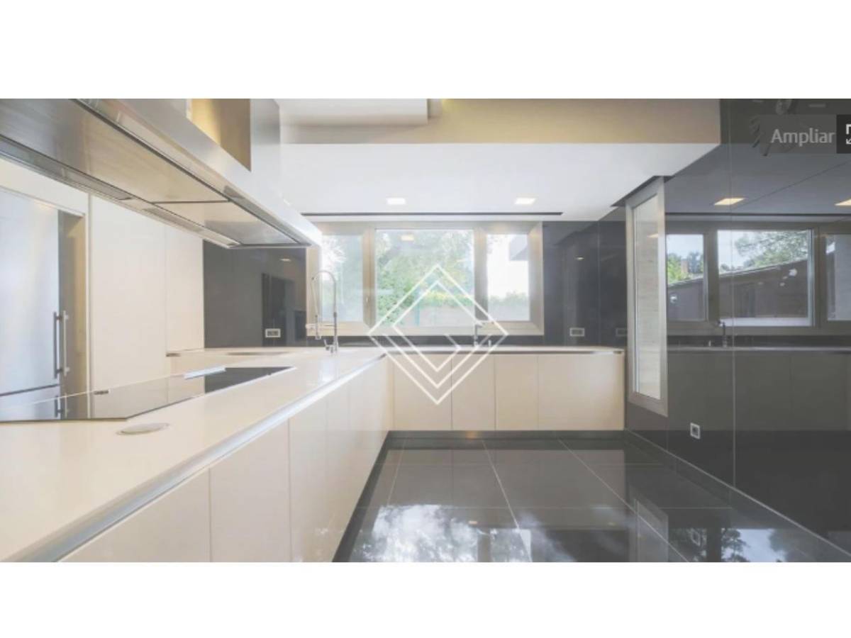 La lujosa mansión en la que vive Vinicius en España: esta es la millonaria cantidad que paga el delantero del Real Madrid