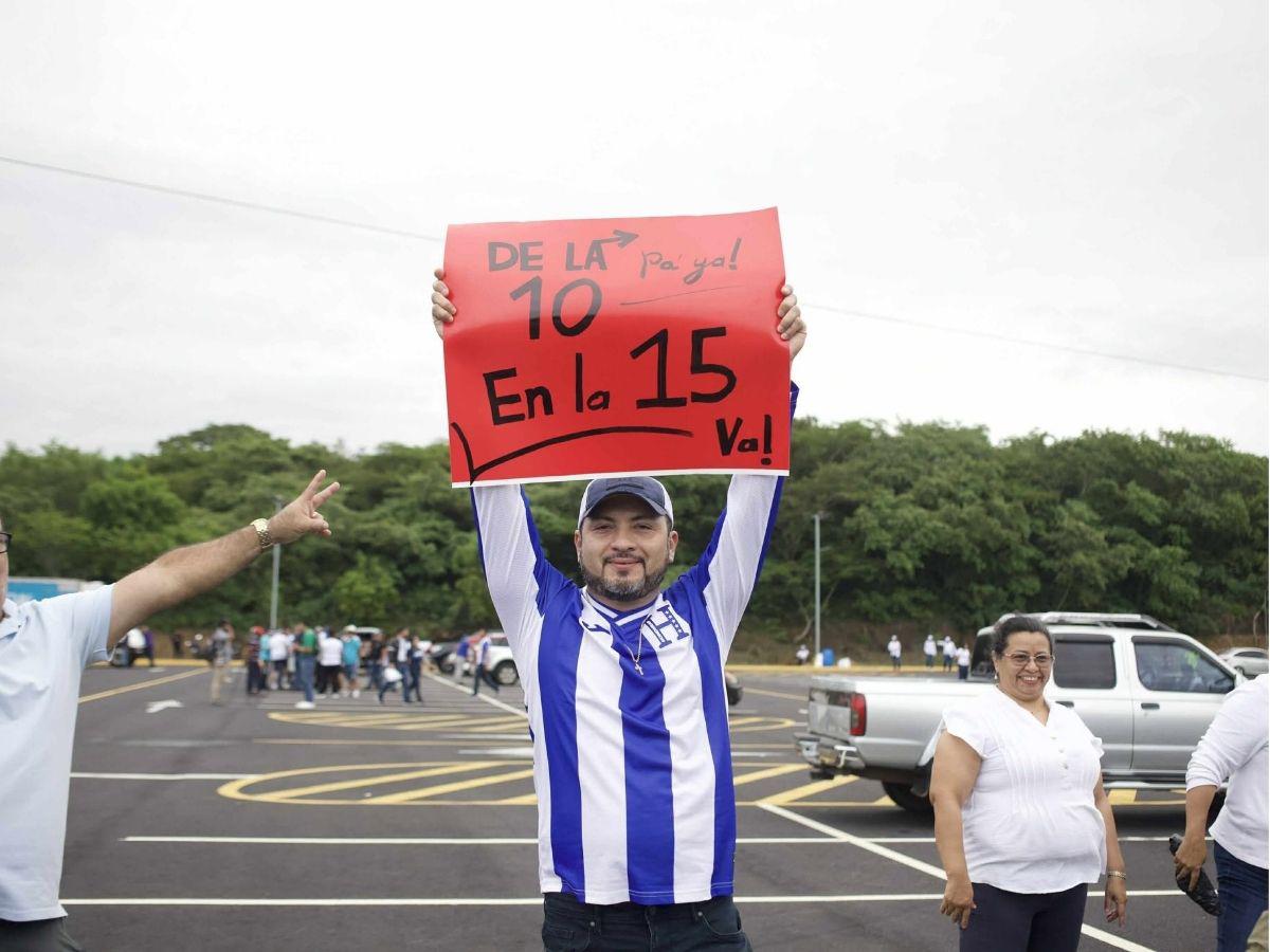 Rambo de León sorprende en Nicaragua, derroche de bellezas de Honduras y famoso causa euforia en Managua