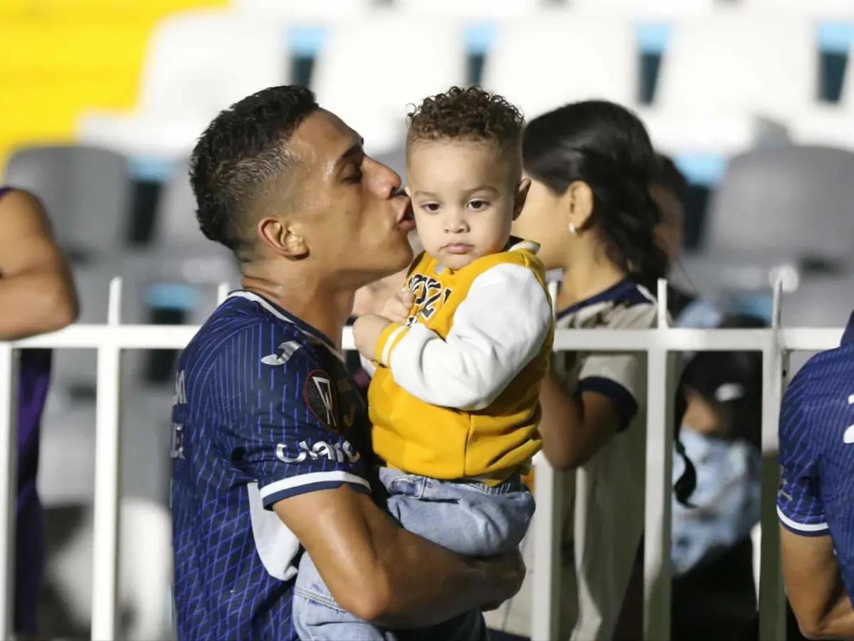 El motivo del brutal enfado de Tilguath, impensado héroe de Motagua y todos deben tomar ejemplo de Denis Meléndez