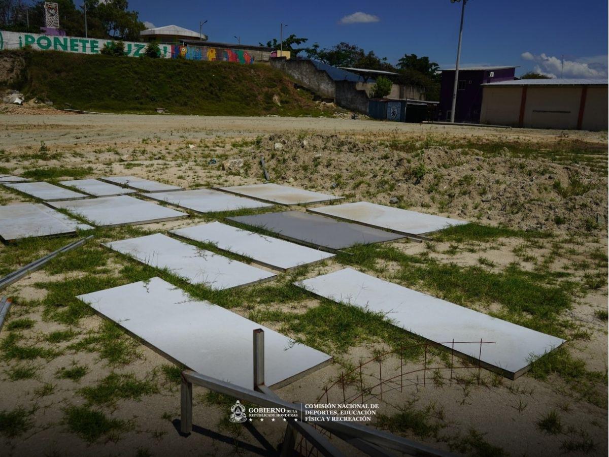 La López Arellano se frota la manos: Condepor revela imágenes de la remodelación de la cancha de fútbol