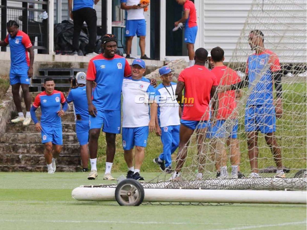 ¡Elis volvió al Olimpia! Así fue el regreso de “La Panterita” al equipo que lo hizo debutar en la Liga Nacional de Honduras