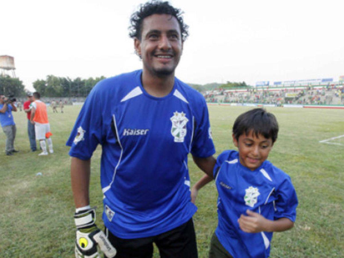 Desde “Rambo” de León hasta Carlo Costly: El top 20 de futbolistas formados por Hermelindo Cantarero