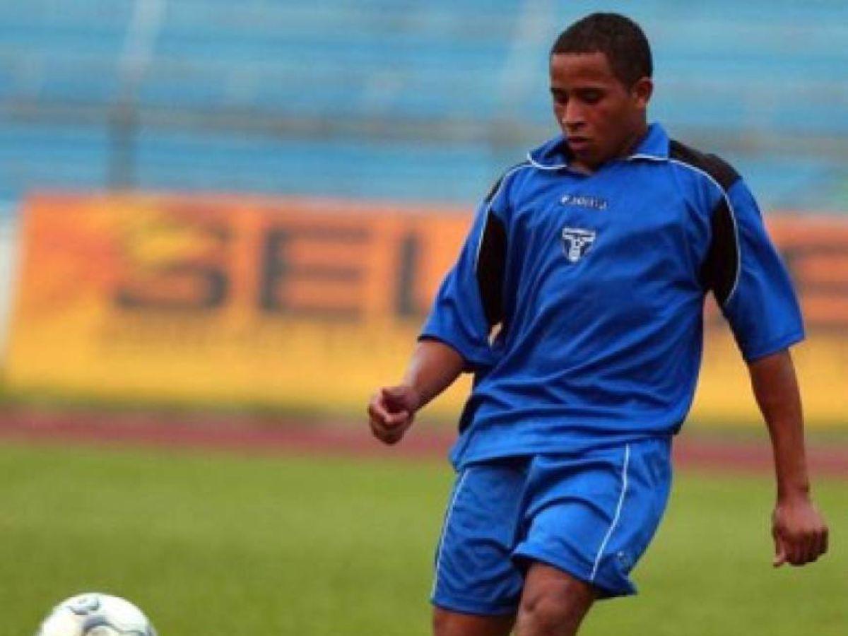 Desde “Rambo” de León hasta Carlo Costly: El top 20 de futbolistas formados por Hermelindo Cantarero