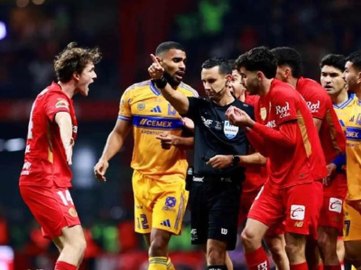 Árbitro de Concacaf vive dura realidad en el conflicto de Medio Oriente y esto informan sobre su estado de salud