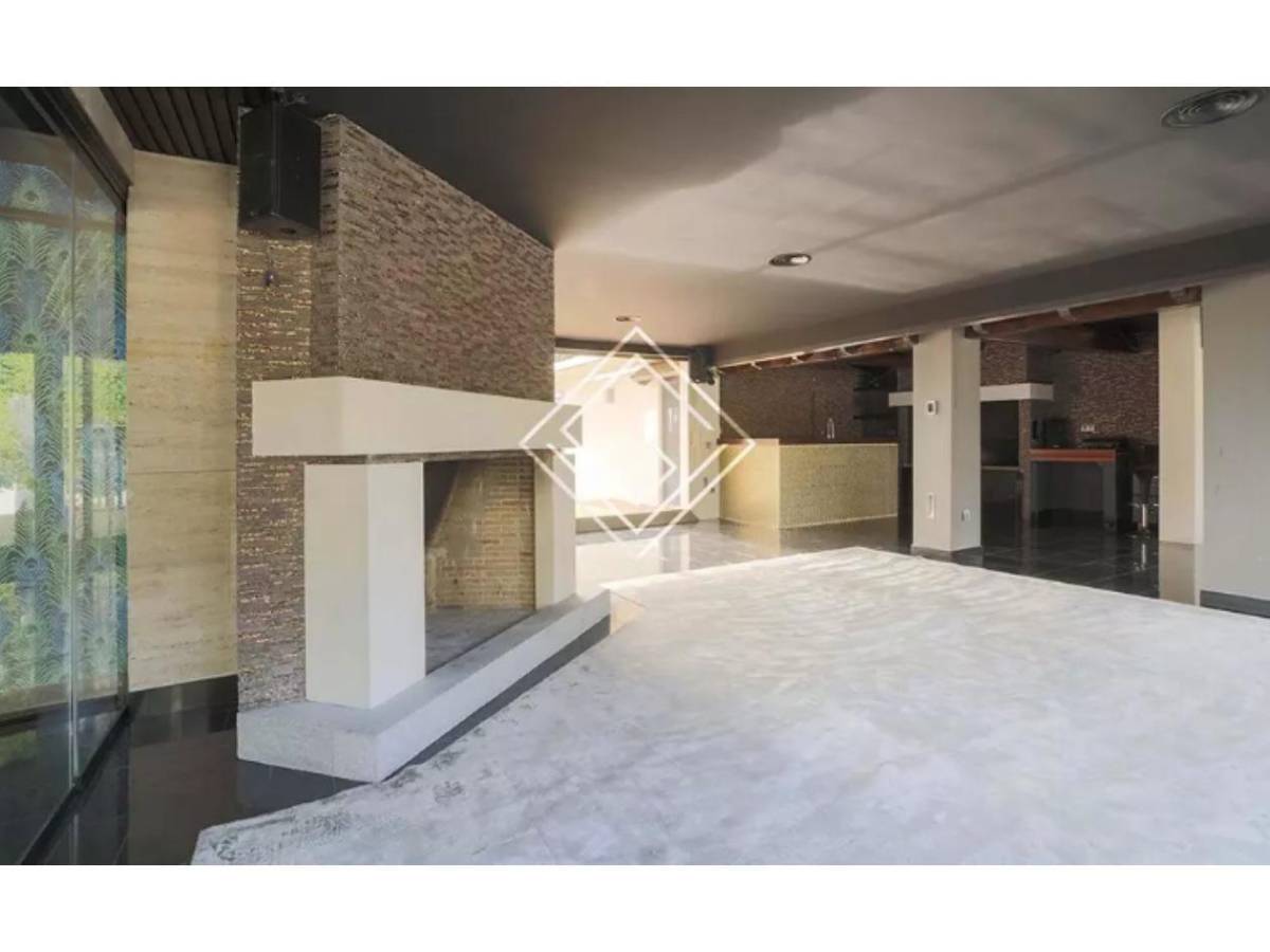 La lujosa mansión en la que vive Vinicius en España: esta es la millonaria cantidad que paga el delantero del Real Madrid