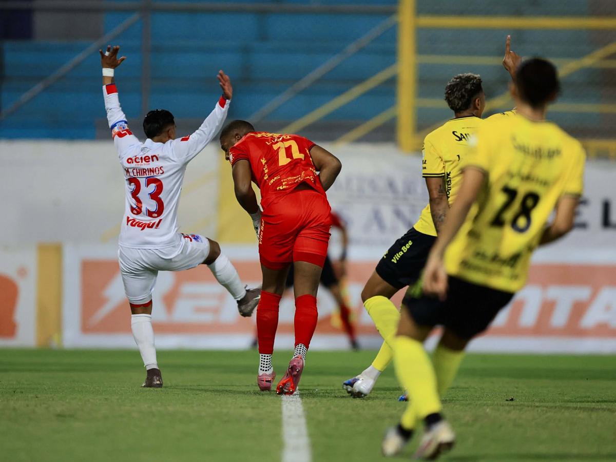 EN VIVO: ¡Real España erró lanzamiento penal y Olimpia continúa ganando el clásico en el Morazán!