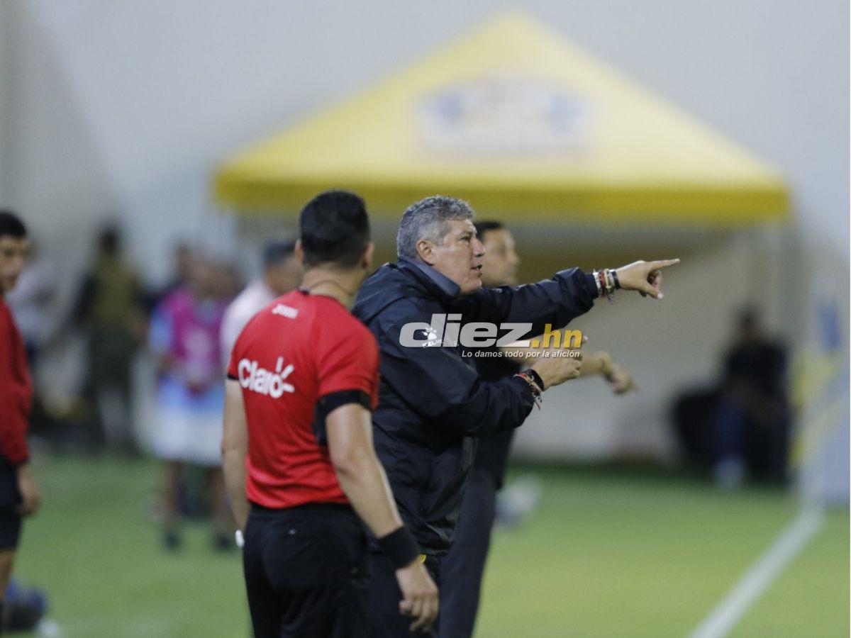 Afición del Real España sorprende con gigantesca manta, Blackburn silenció el Morazán y las bellas chicas