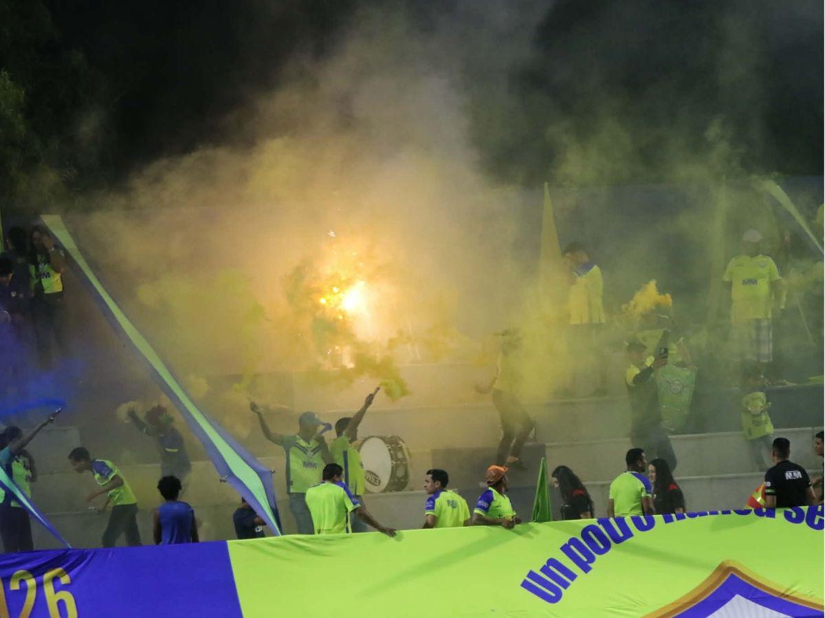 Lo que pasó con José Mario Pinto, Bengtson se encaró con aficionados de Olancho, bronca de Espinel y la roja de cárcel