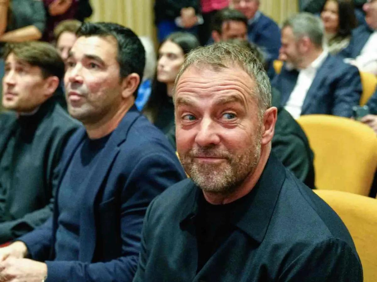 Flick toma impensada decisión con socio de Lamine Yamal y este sería reemplazo: el fichaje que pelea con Real Madrid y City