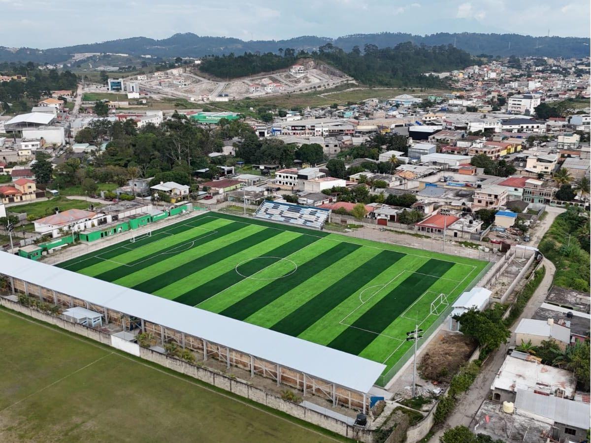 ¡Una mesa de billar! Finalizan con éxito la remodelación del Estadio Sergio Reyes de Santa Rosa de Copán