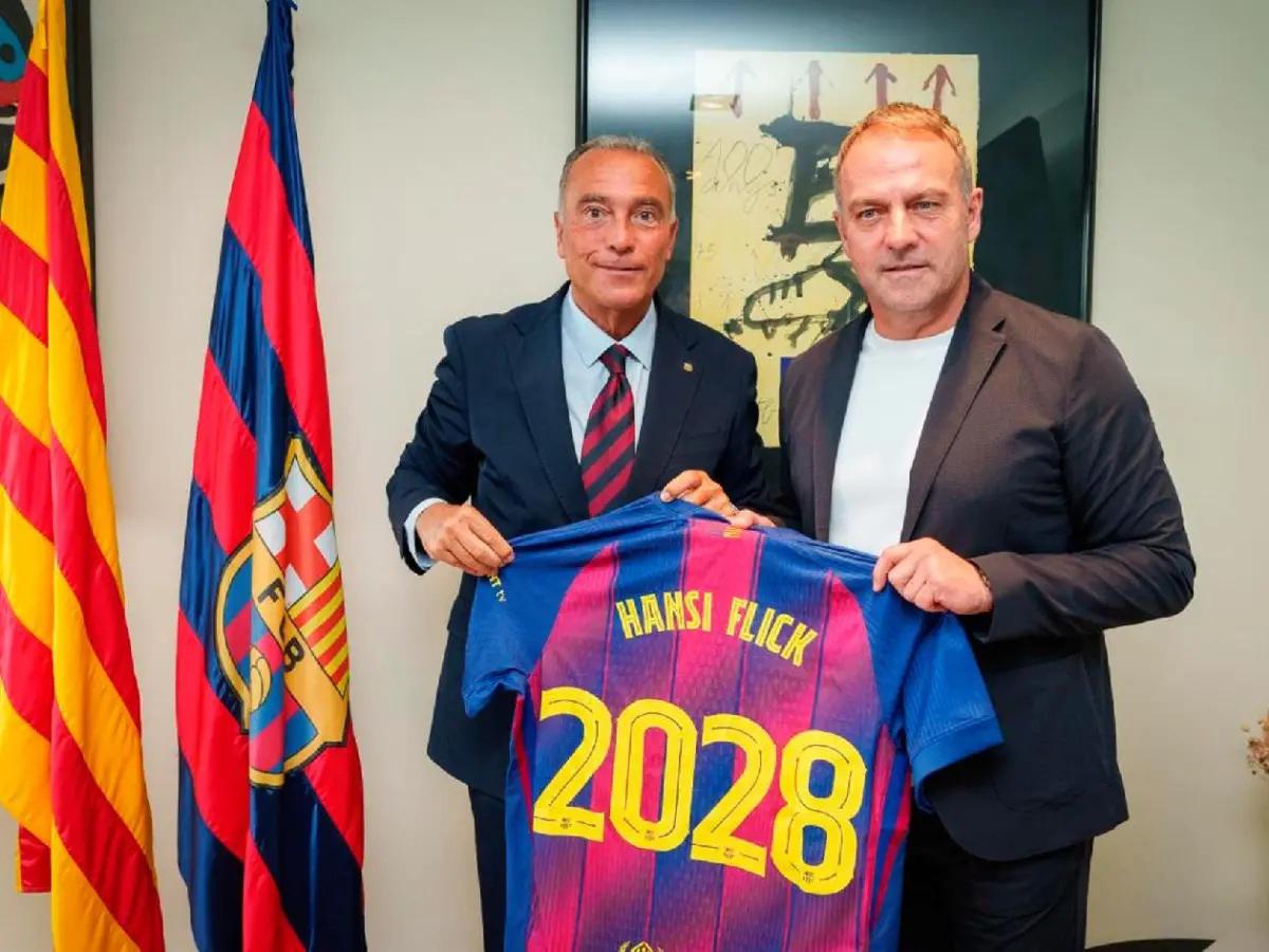 Se despidió de su club y se une a Flick como el primer refuerzo de Barcelona