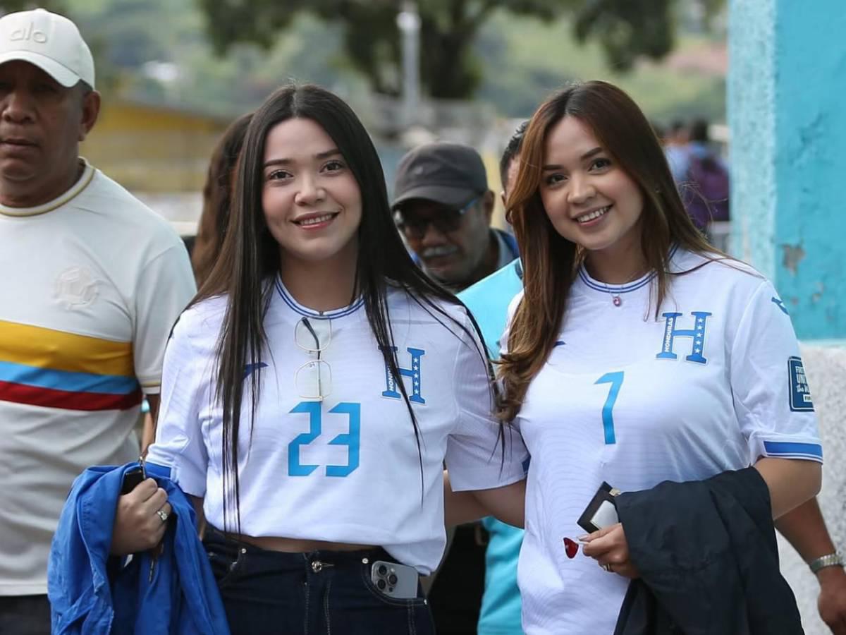 Dos esposas de futbolistas sorprenden, las bellas chicas que adornan el Chelato Uclés y el descartado por Rueda que llegó