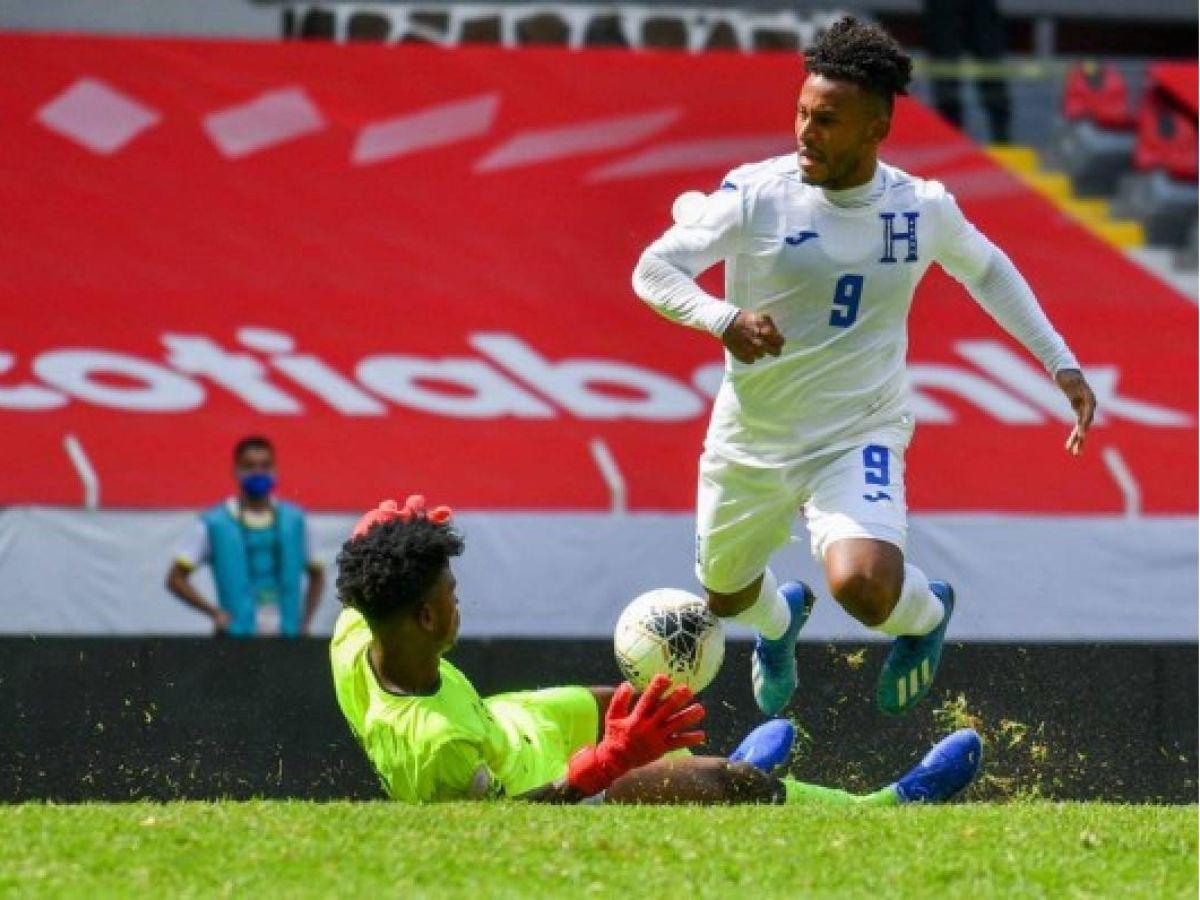 ¿Quién es y dónde juega Juan Carlos Obregón, el 10 de Honduras que no podía correr en el estadio de Toluca?