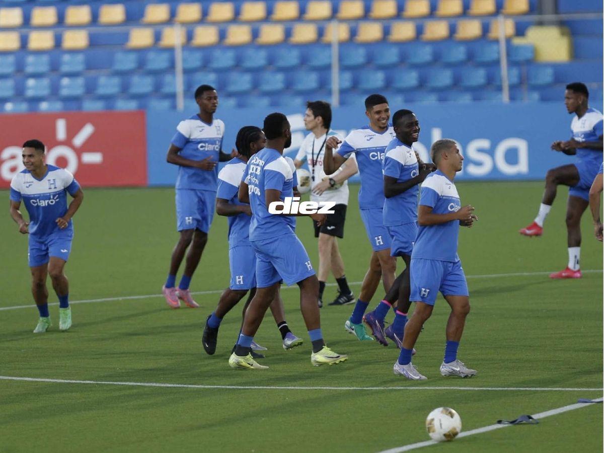 Choco Lozano fue sorprendido y el VAR quedó en una galera: Así reconoció Honduras el Ergilio Hato previo al debut