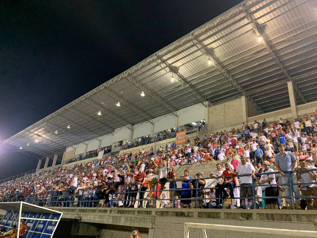 FOTOS: ¡Taquillón! Olimpia le llenó el estadio a Lobos UPNFM: la tremenda hinchada que se apoderó de Choluteca
