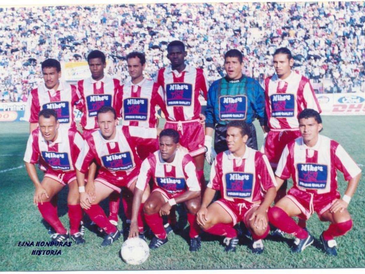 Nueve desaparecieron en Honduras: 15 equipos que descendieron y regresaron a la Liga Nacional