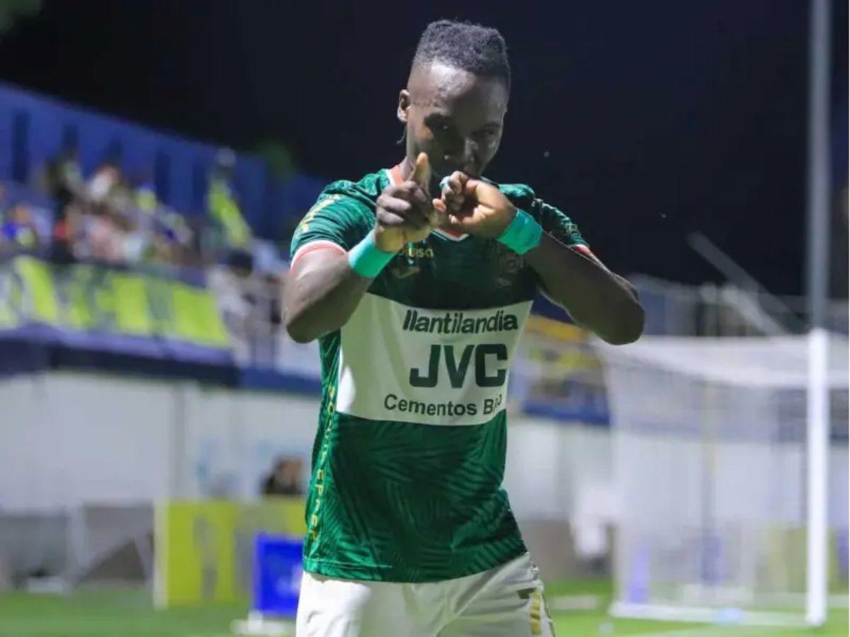 Fichajes: Dereck Moncada en la mira de la Premier League, Auzmendi cambia de equipo y deportado encuentra club en Honduras