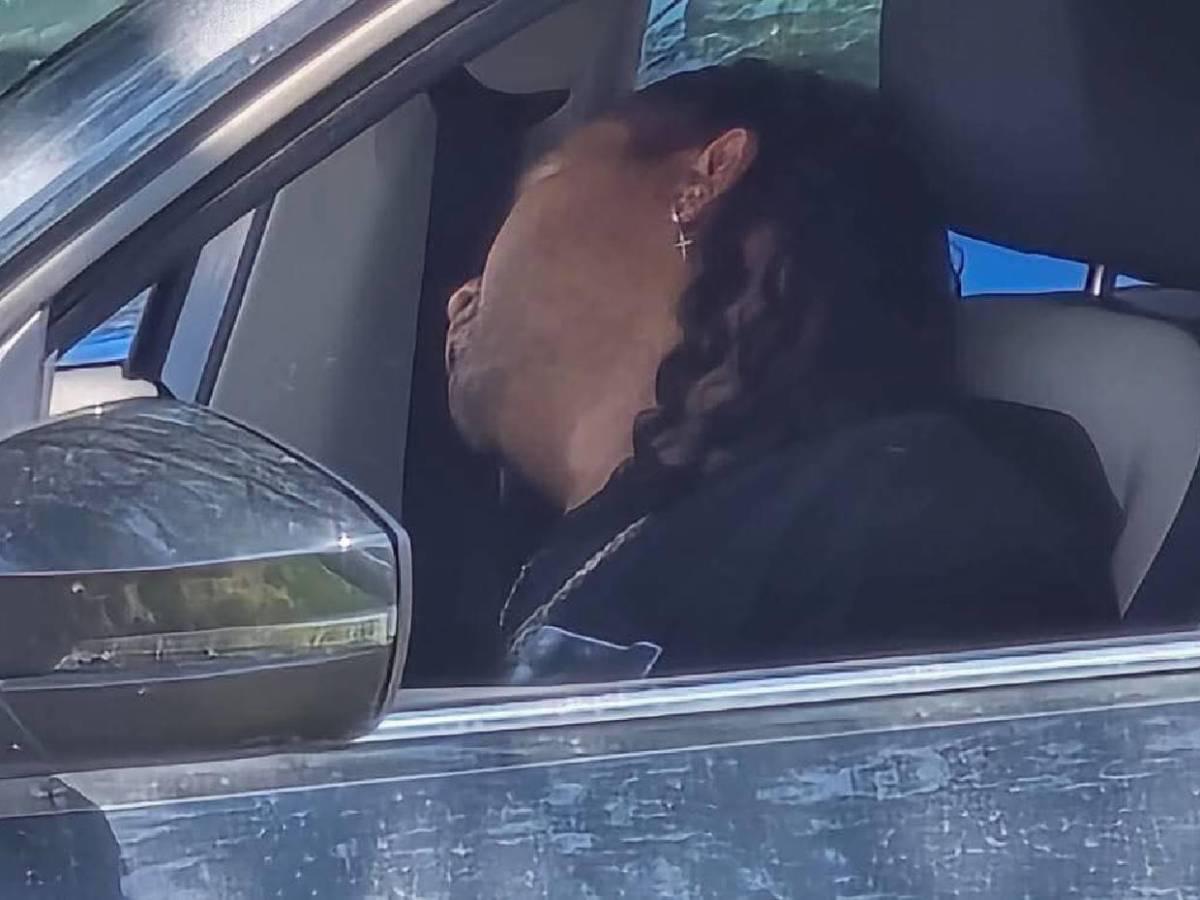 Exfutbolista de la Liga Nacional envuelto en polémica tras ser arrestado por esta razón: así fue encontrado en su vehículo