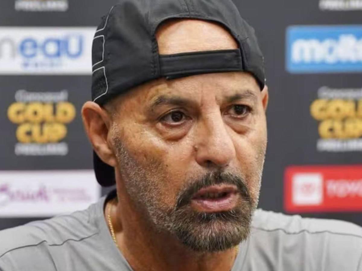 ¿Quién es el Fantasma Figueroa, el polémico técnico que quiere dejar a Honduras sin Mundial?: llamó estúpido a un periodista y su resentimiento
