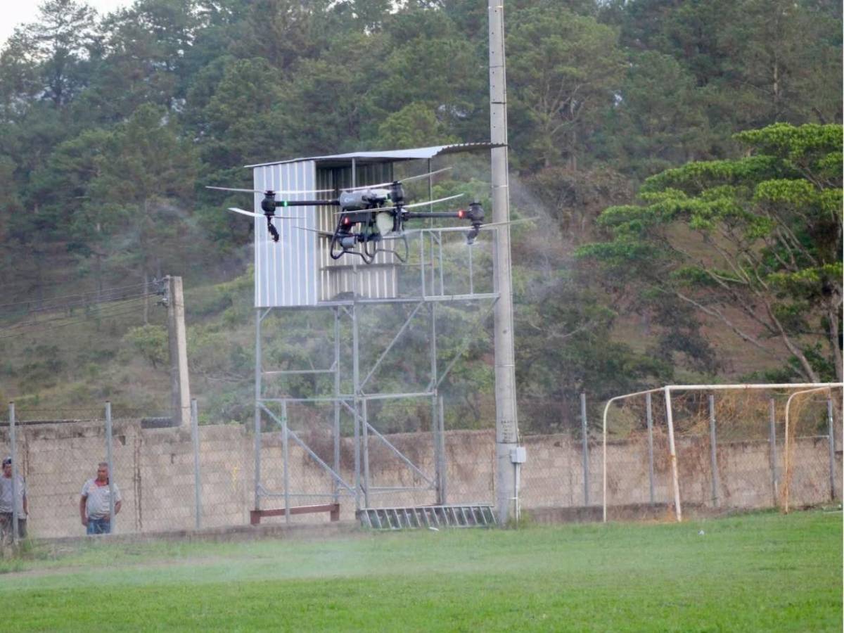 Dron sorprende: Hondupino pule su estadio previo a la finalísima ante Estrella Roja