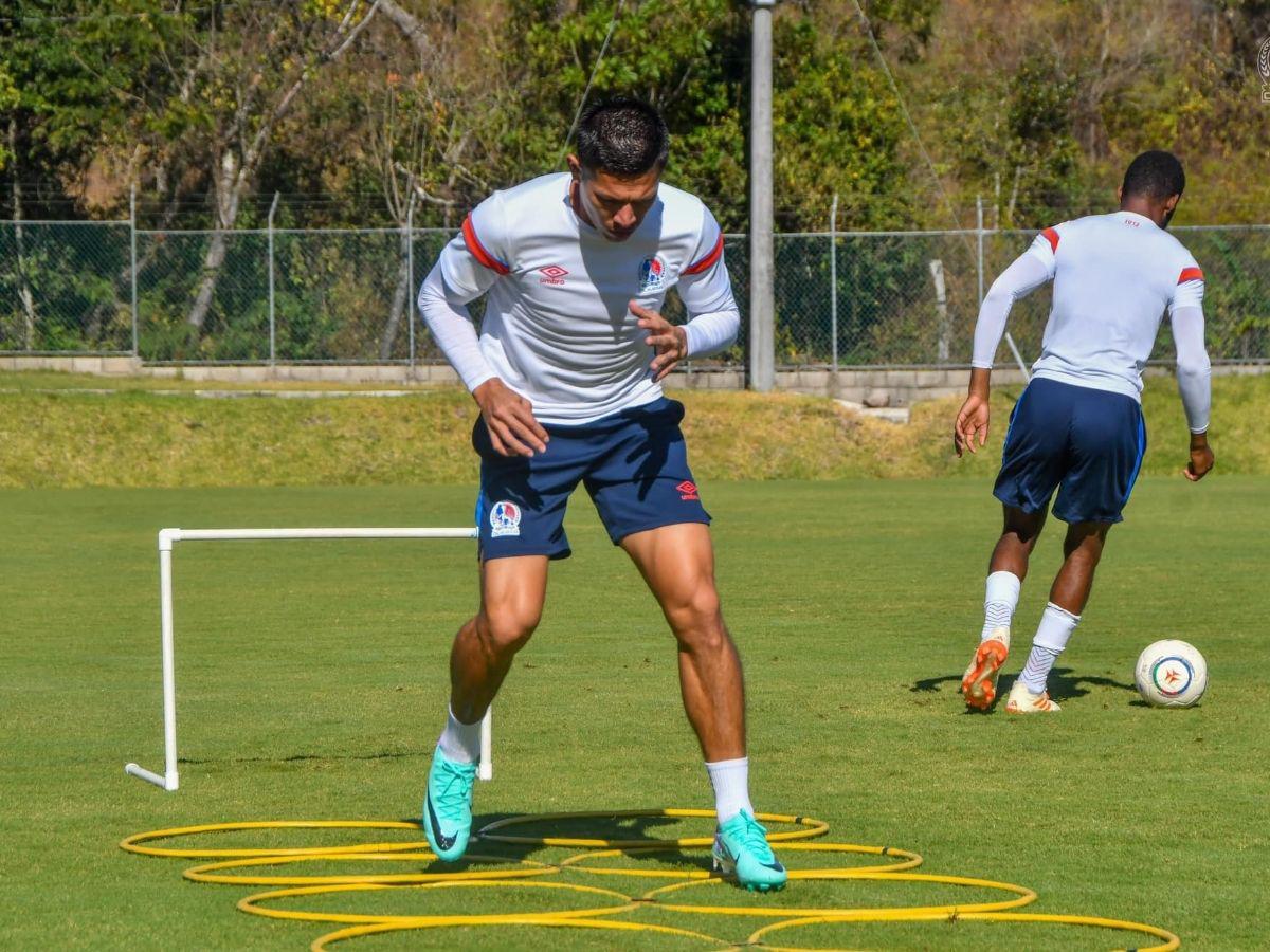 Con dos bajas: Olimpia y su emergente 11 titular para medirse al Motagua en el picante clásico capitalino