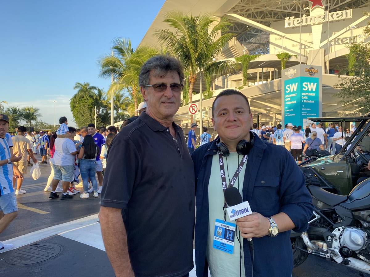 ¡De locos! Desde Jorge Messi y Mario Kempes, hasta “Residente”: Las personalidades que asistieron al Hard Rock para el Honduras-Argentina