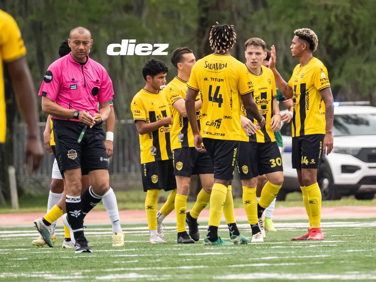 Real España abrió el marcador por medio del argentino David Sayago.