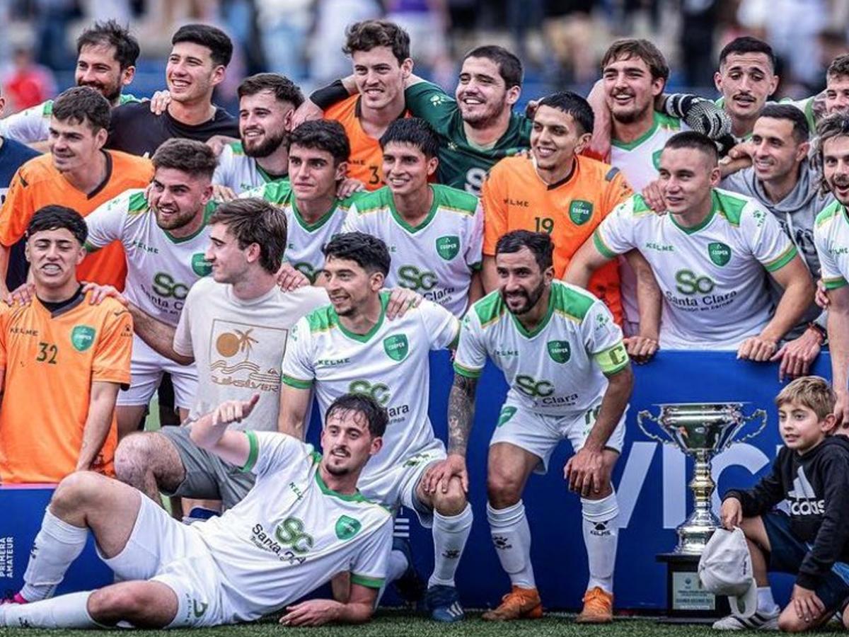 Sorpresa: ¡Delantero hondureño es fichado por equipo uruguayo y será dirigido por un viejo conocido!