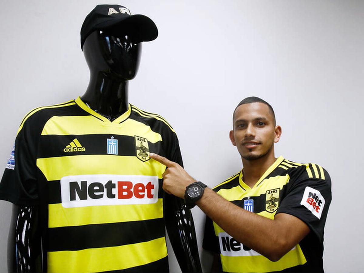 Fichajes Honduras: deja la fábrica y ficha en Primera, duro revés al Real España y la nueva “novia” de Alexy Vega