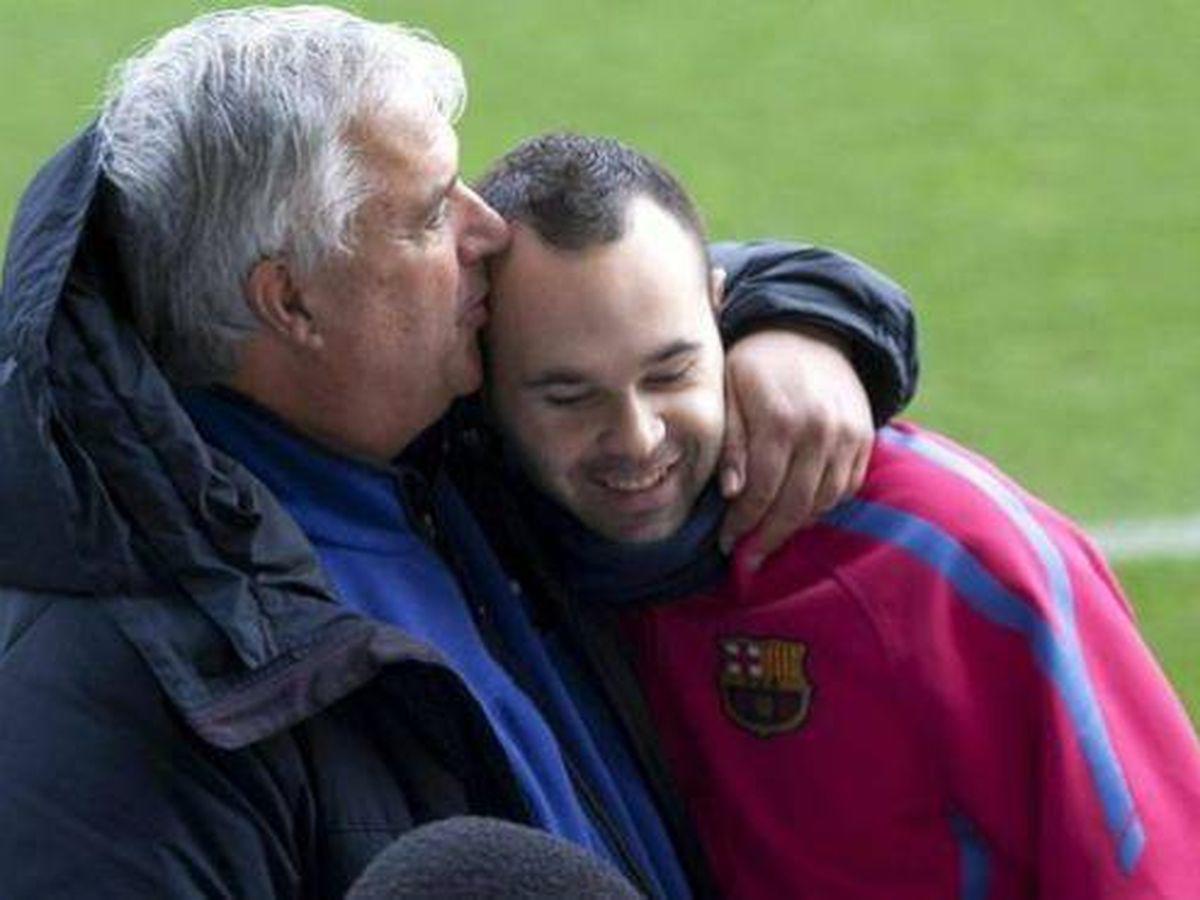 Archivan causa por abusos sexuales contra el extécnico de formación del Barcelona que descubrió a Iniesta