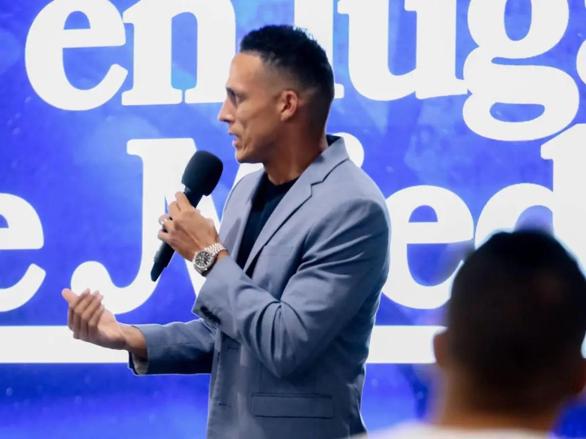 De jugar en la Selección de Honduras y Motagua a predicar a Dios: así cambió su vida