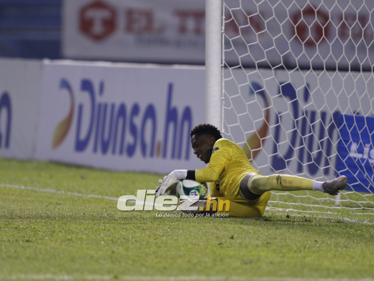 Polémico gesto de Solani Solano a aficionados del Marathón, derroche de bellezas en el Olímpico y el adiós al invicto de Olimpia