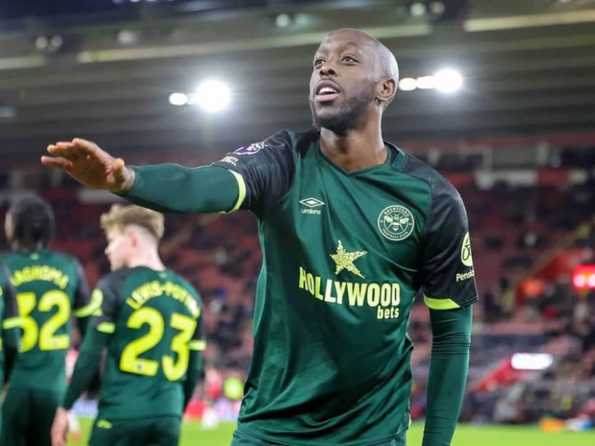 Mujer arrojó ácido al delantero de moda en Inglaterra y este fue el horrible motivo: vivió una pesadilla