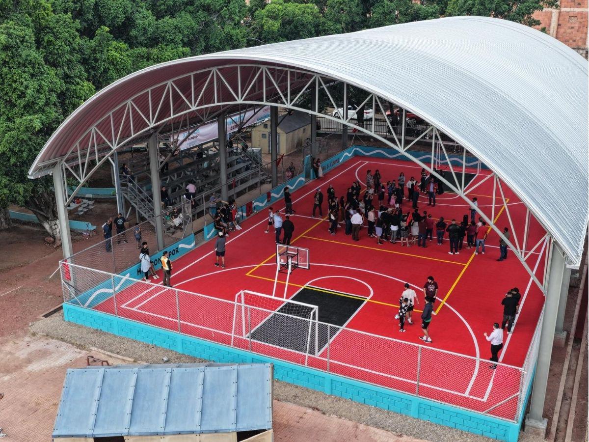 ¡Llegó la 102! Condepor inaugura cancha de usos múltiples en la colonia Bernardo Dazzi de Tegucigalpa