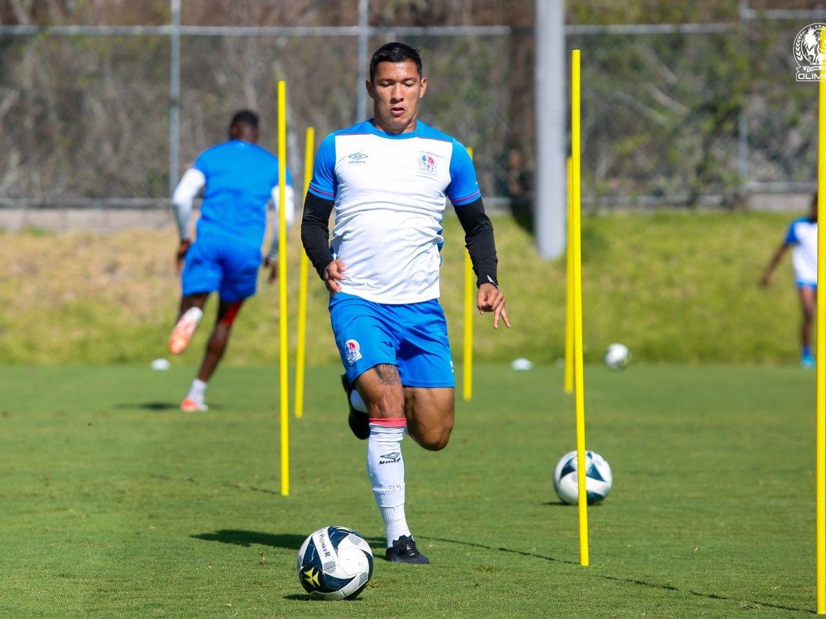 ¡Varios cambios! Olimpia y su modificado 11 titular para medirse al Victoria por el liderato de la Liga Nacional