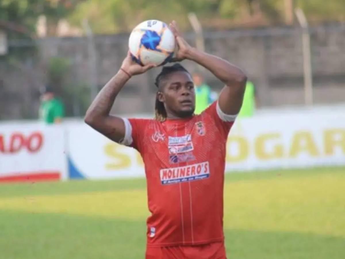 Fichajes: Giro inesperado para Kervin Arriaga, hondureño a Uruguay, el Toro se mueve y De Olivera luce colores de su nuevo equipo