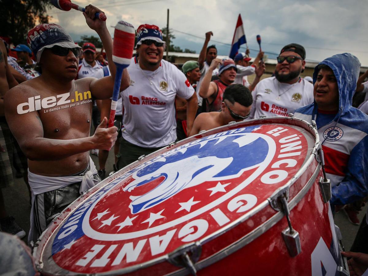 ¡Sorpresa! “Marcelo” llegó a Comayagua para ver al Olimpia, la nena que deslumbra y el banderazo del León; ¡toda una fiesta!