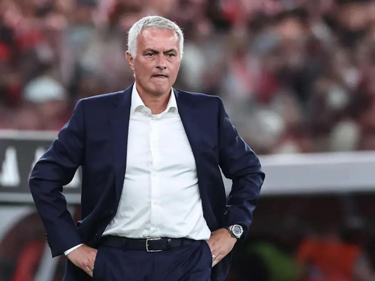 Mourinho lo quiere fuera del Real Madrid: la condición para ser el nuevo técnico y competir contra Barcelona