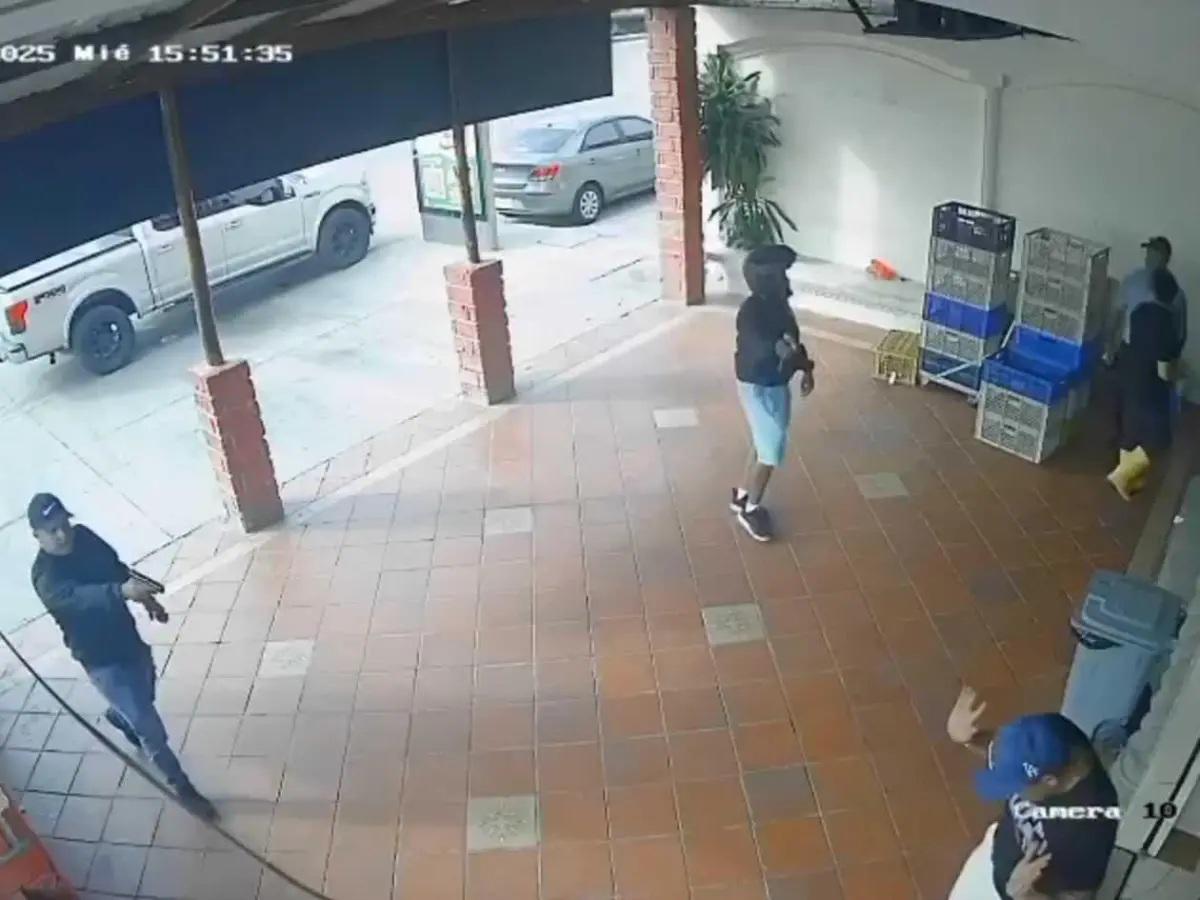 Al decubierto las duras imágenes de cómo mataron a futbolista del Barcelona SC y la identidad del implicado