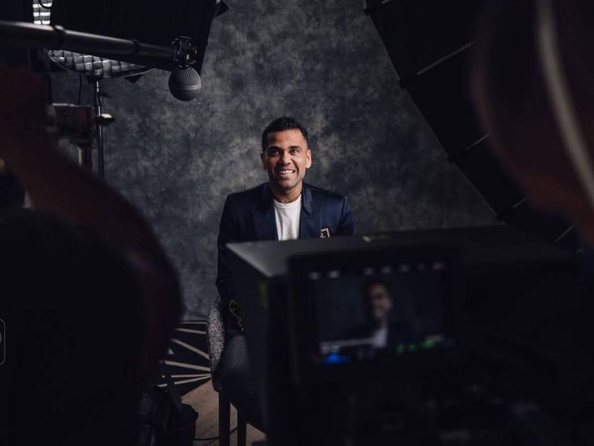 La nueva vida de Dani Alves tras salir de prisión y el pacto que hizo con Dios: Yo ahí adentro, mientras caminaba...