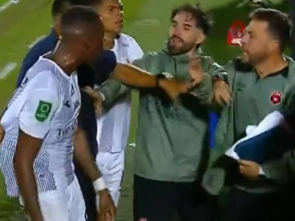 Batalla campal en Costa Rica: Así fue el zafarrancho entre Alajuelense-Herediano en la gran final, ¡golpes y sangre!