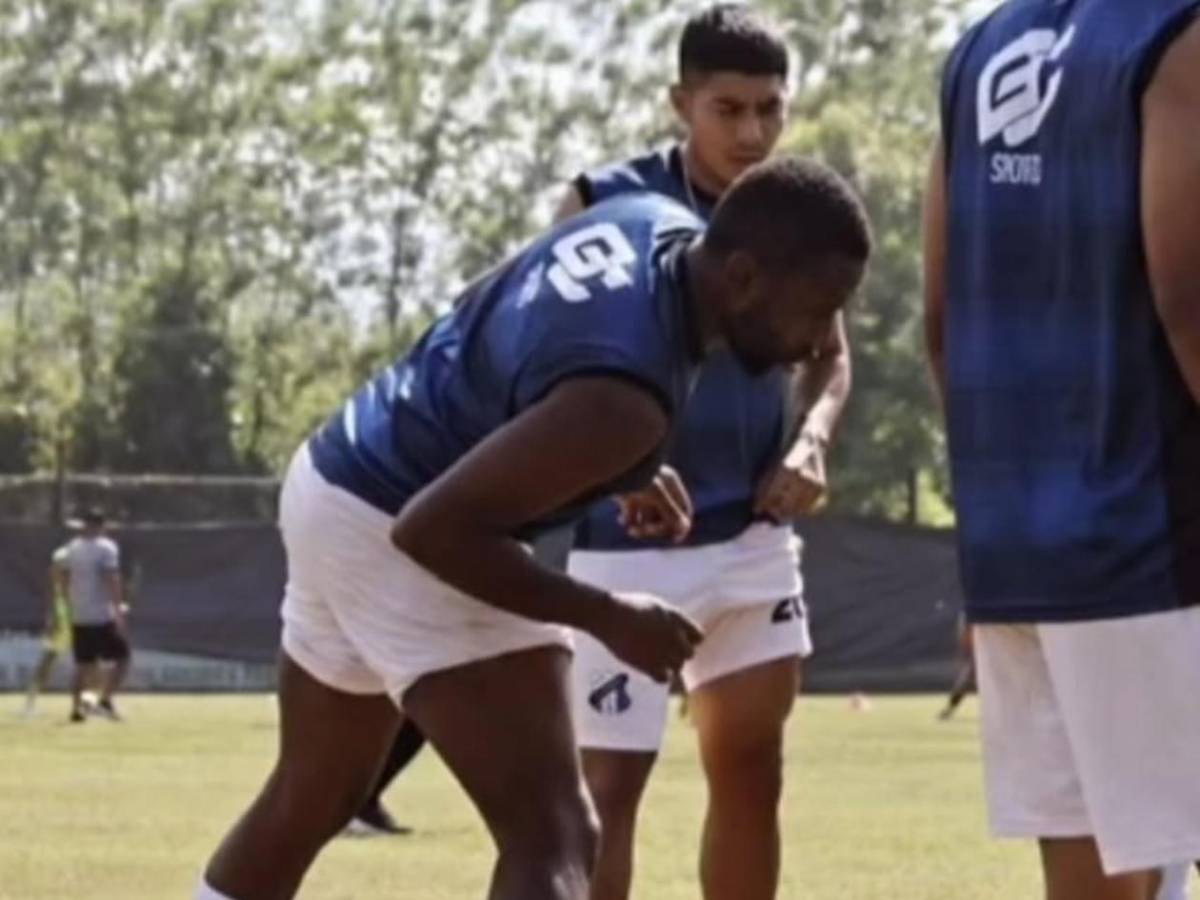 Exfutbolista de la Liga Nacional sorprende al anunciar su retiro a sus 28 años: Fue lo mejor que me pasó en la vida