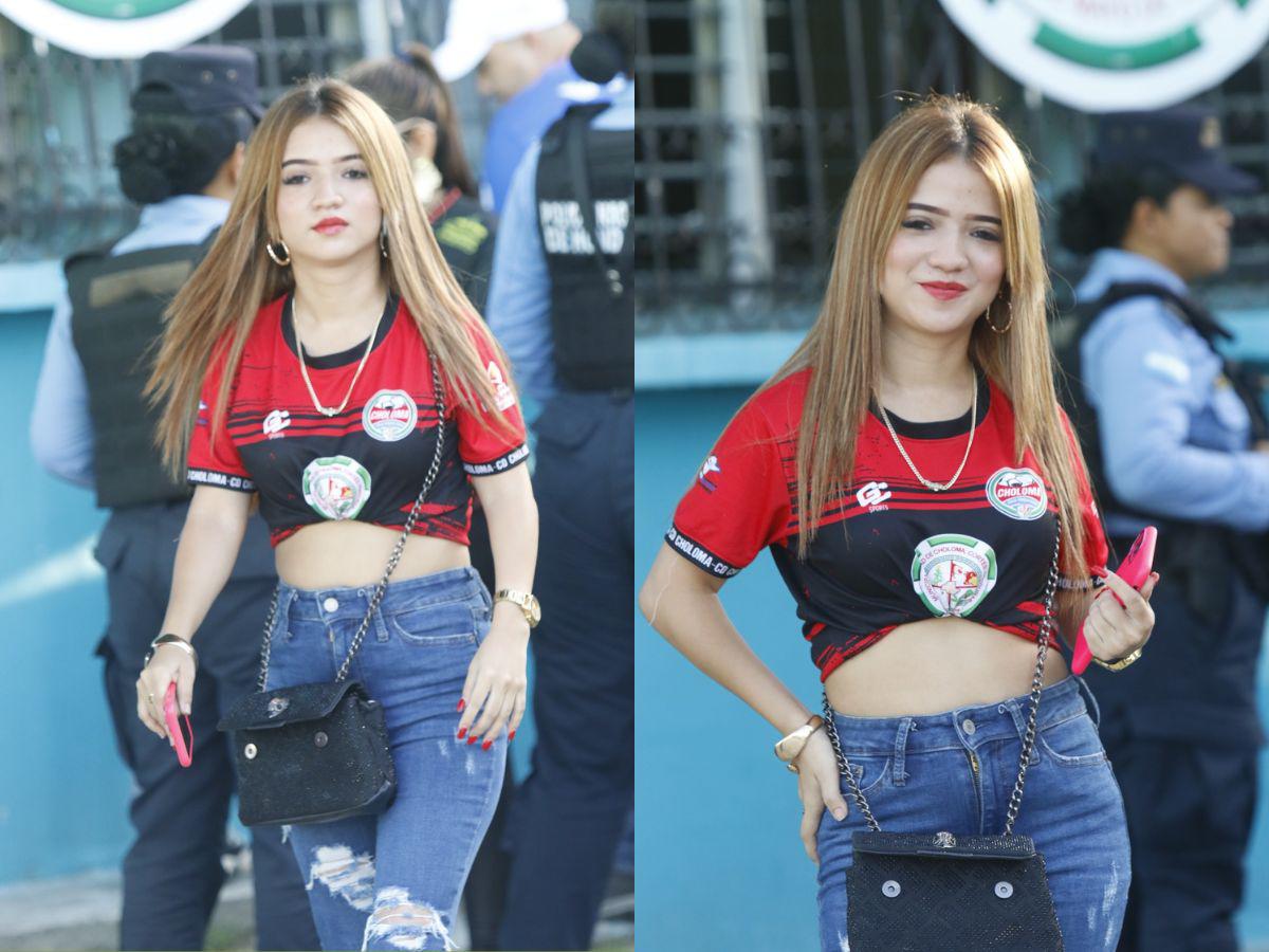 ¡Qué lindas! Las chicas bellas que cautivan en la previa del Choloma vs Olimpia en el Estadio Rubén Deras