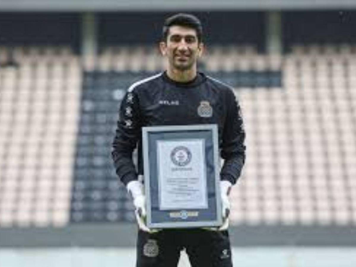 Dormía en las calles y opacó a CR7: quién es Alireza Beiranvand, portero de Irán