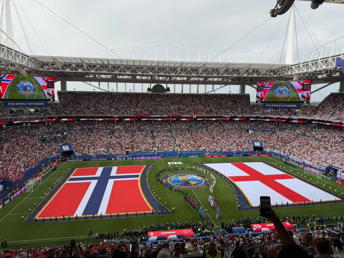 Vinkingos mexicanos, Saíd de protagonista y los famosos en el Noruega-Inglaterra