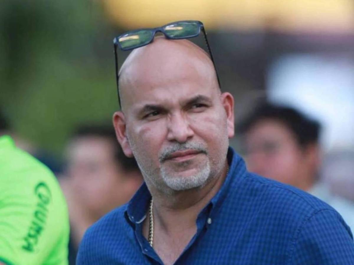 FICHAJES: Motagua va por goleador, Parrillas One anuncia DT argentino, Policía Nacional ficha y Gabriel Araújo es noticia