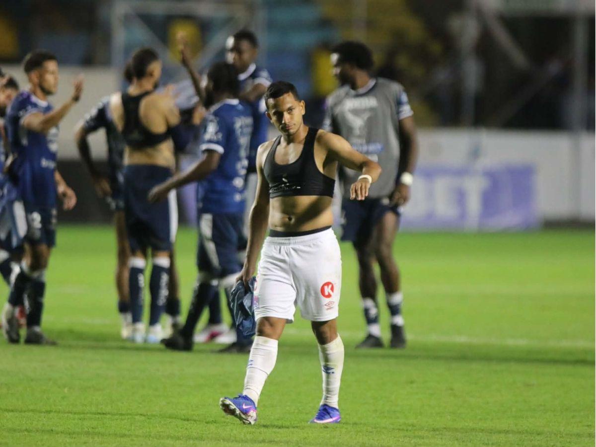 Bronca en Olimpia tras perder el clásico, dardo de Menjívar, la roja que nadie vio y la celebración del Motagua