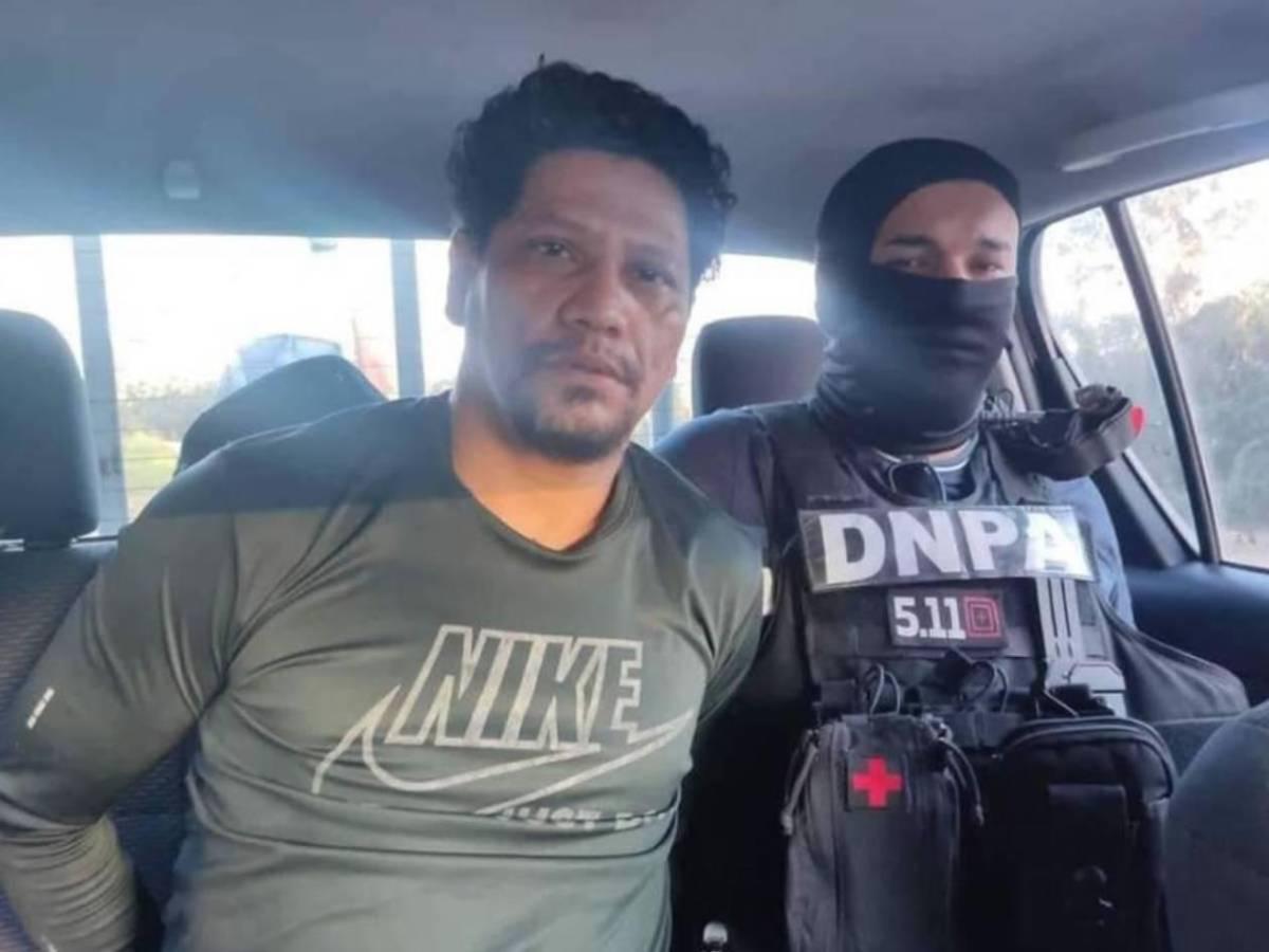 Óscar Pescado Bonilla reaparece jugando al fútbol: el exOlimpia impacta al quedar campeón de torneo en centro penal